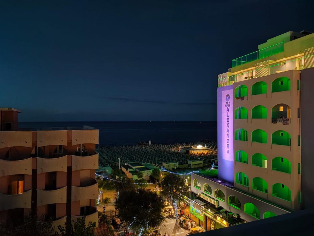 Hotel Lido Misano Adriatico Kültér fotó